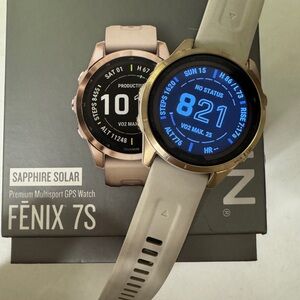 Garmin FENIX 7s Saphire Solar Soft Gold/Light Sand  42 mm